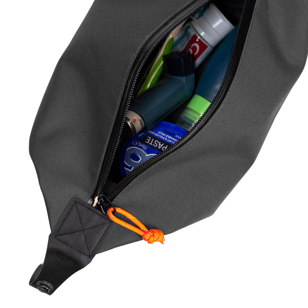 Restrap Wash Kit Bag -pussi